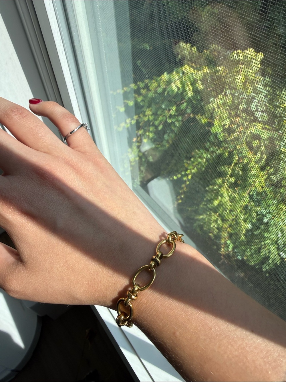 Vintage Gold Tone Oval Link Bracelet Retro Statement Jewelry 17-18 in long